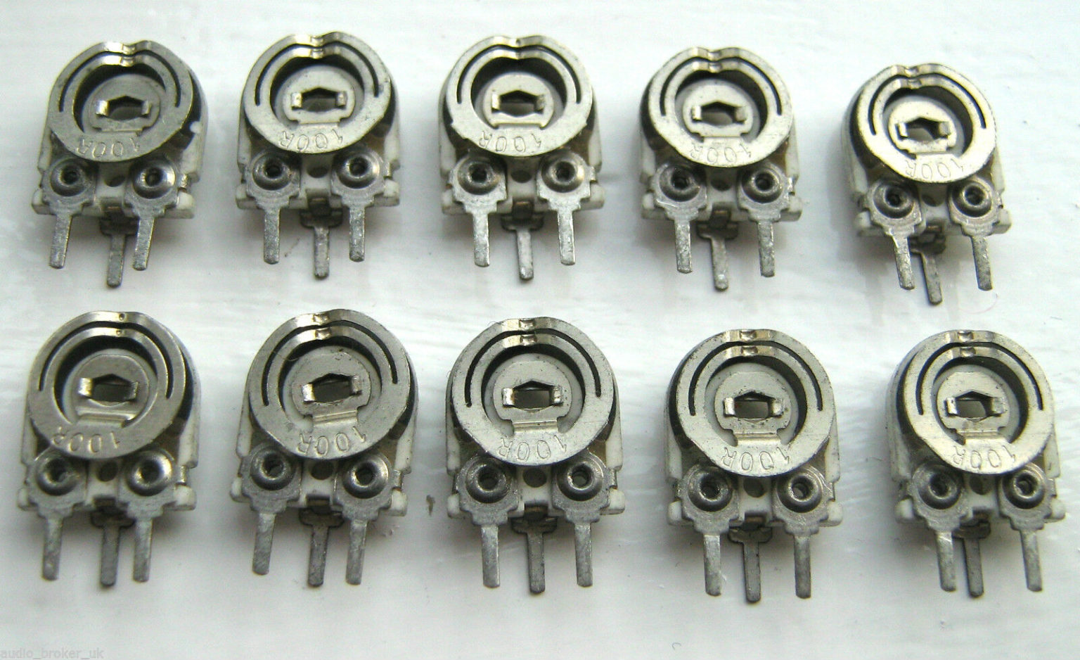 POPESQ® 10x Widerstand 100 Ohm 0.6W Metallfilm - Präzision 1%