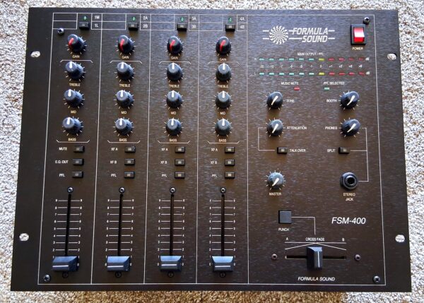 Formula sound FSM-400 mixer.
15" new pots and channel faders. upgraded headphone circuit.